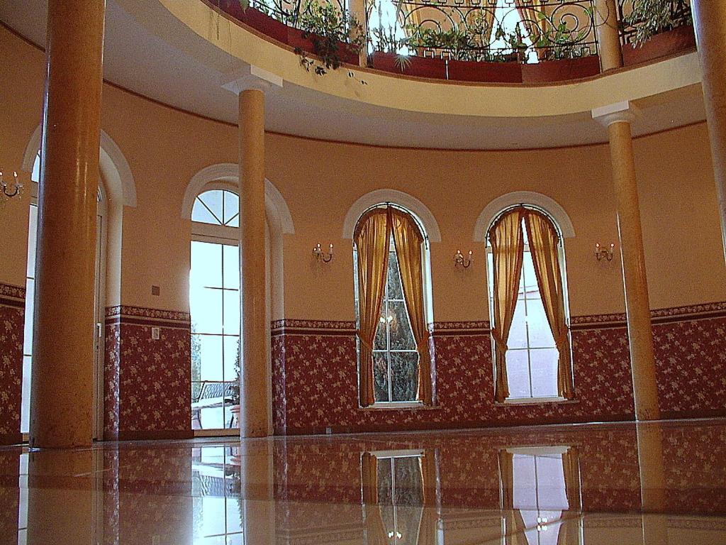 Hotel Regius オポーレ エクステリア 写真